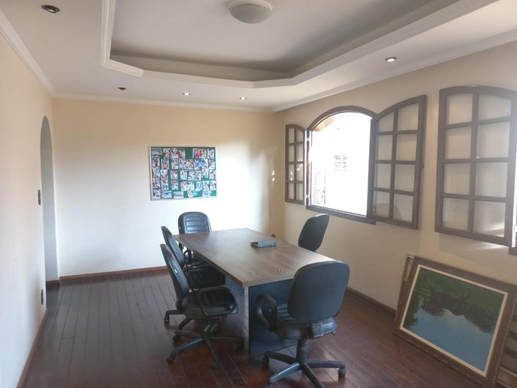 Casa, Itapoã, 4 Quartos, 5 Vagas, 1 Suíte