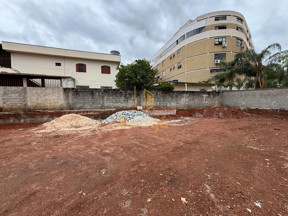 Lote, Serrano, 0 Quarto, 0 Vaga