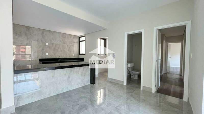 Apartamento, Castelo, 4 Quartos, 2 Vagas, 2 Suítes