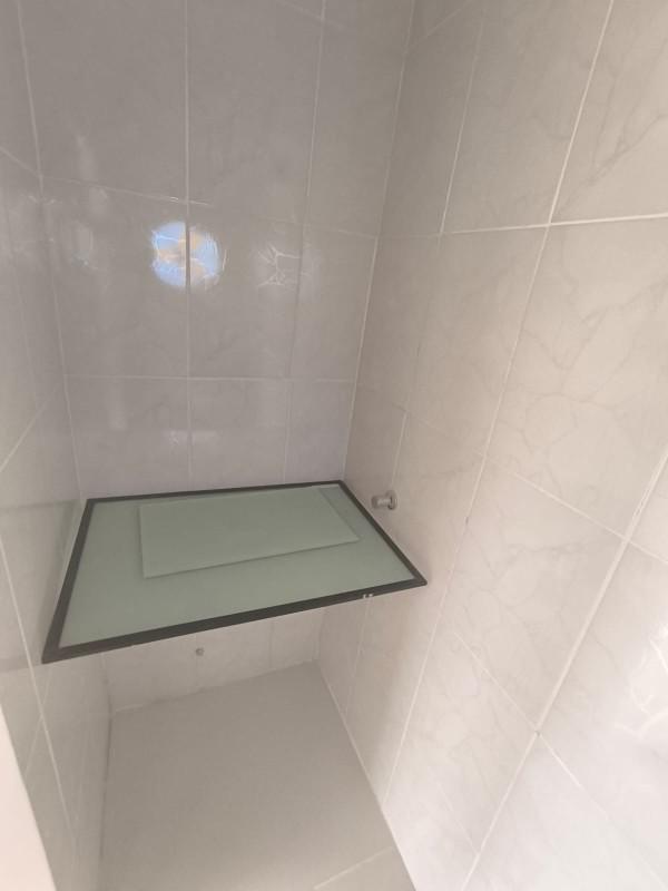 Casa Comercial, Santa Cruz, 2 Quartos, 0 Vaga, 1 Suíte