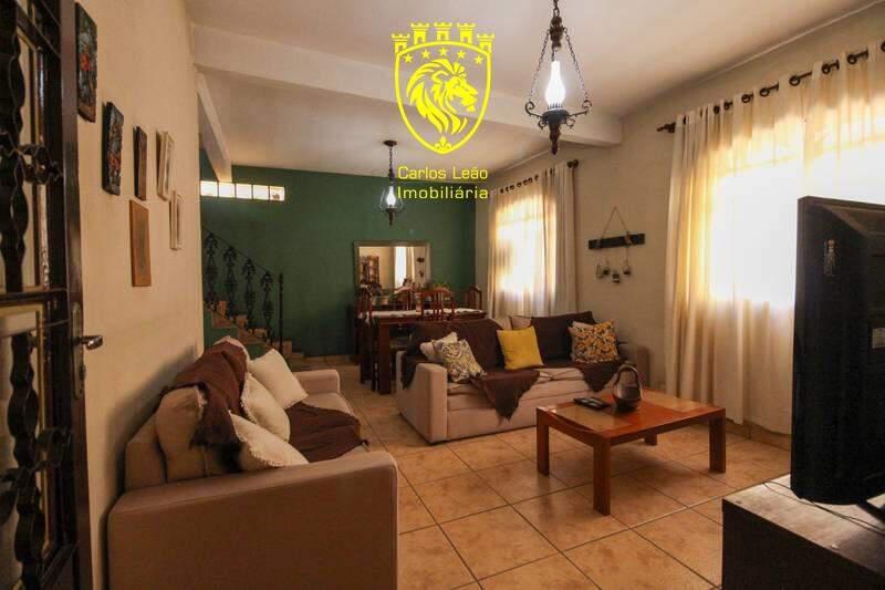 Casa, Carlos Prates, 4 Quartos, 2 Vagas, 1 Suíte