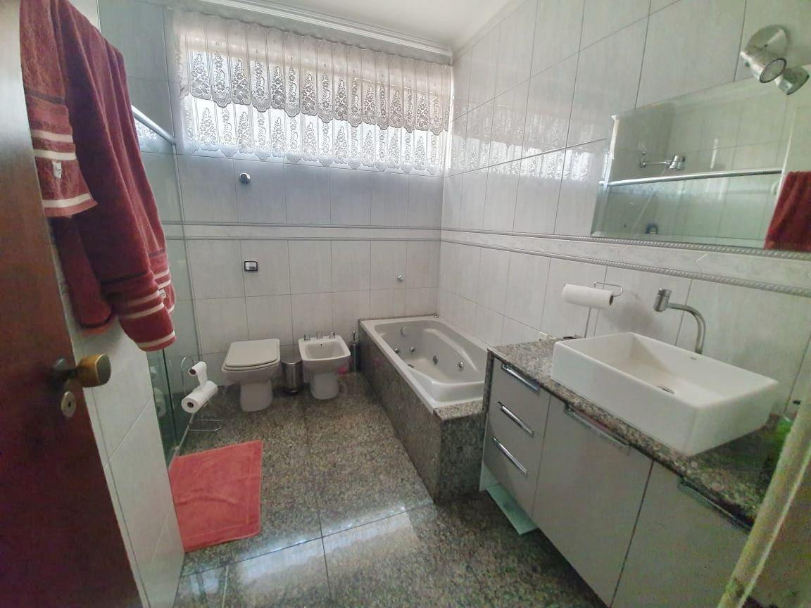 Casa, Anchieta, 4 Quartos, 4 Vagas, 1 Suíte