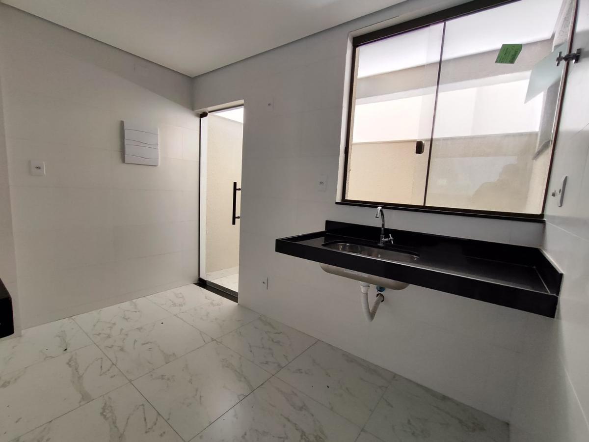 Apartamento, Planalto, 2 Quartos, 1 Vaga, 1 Suíte