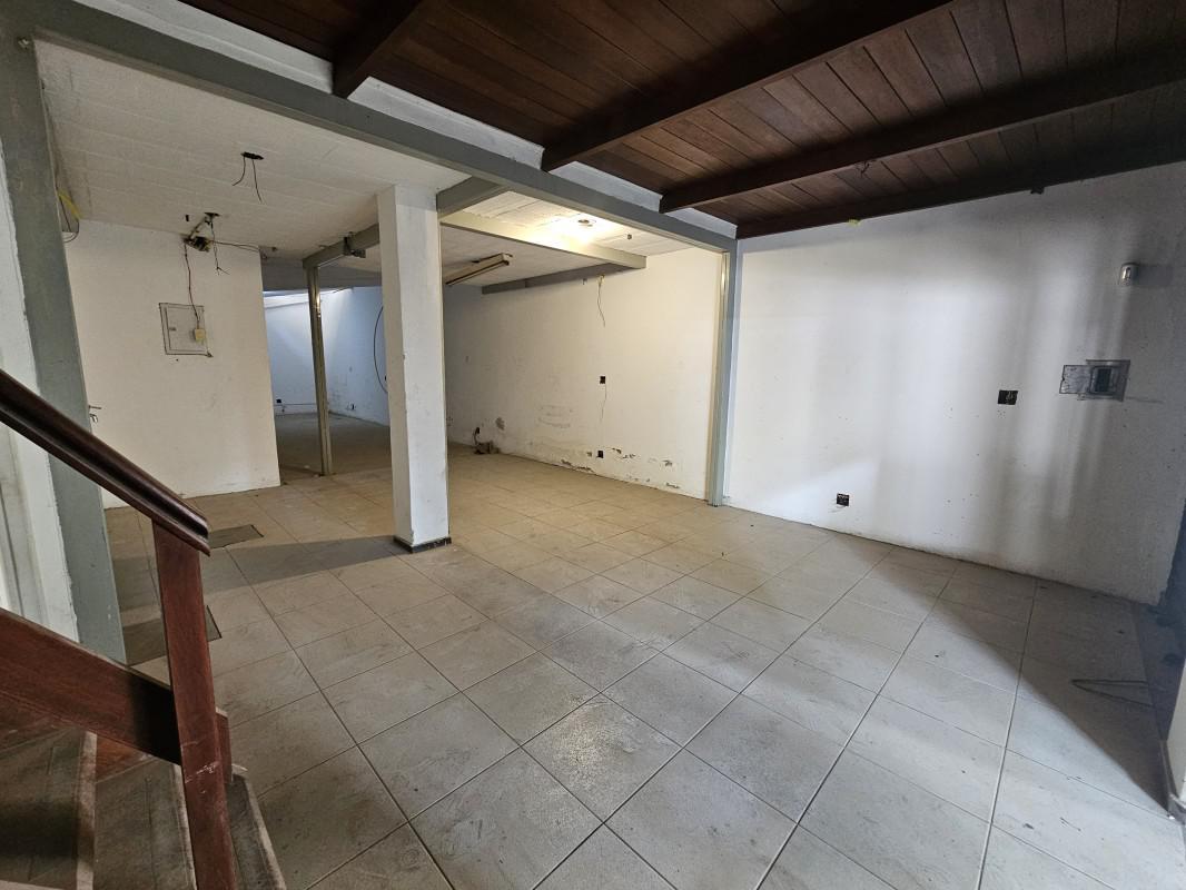 Andar, Lourdes, 0 Quarto, 0 Vaga