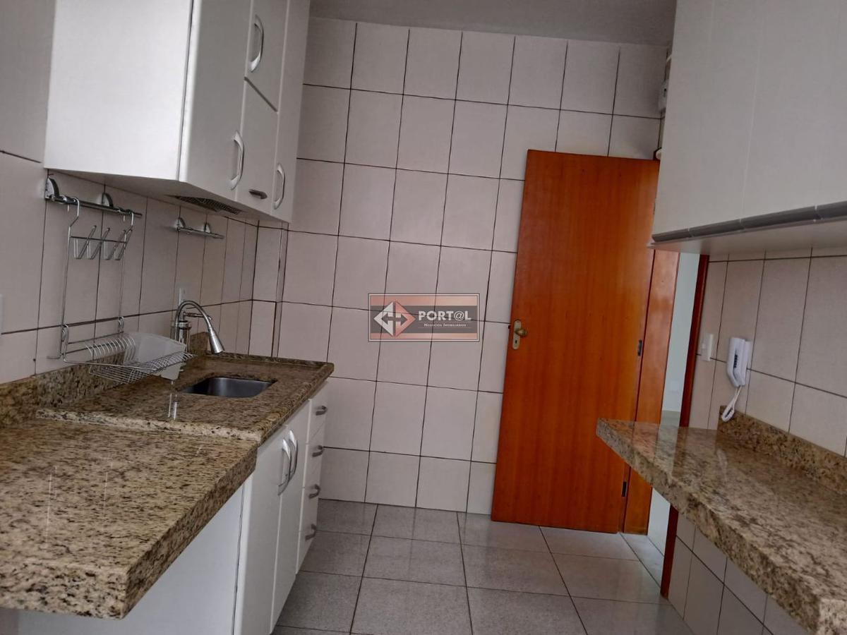 Apartamento, Itapoã, 3 Quartos, 2 Vagas, 1 Suíte