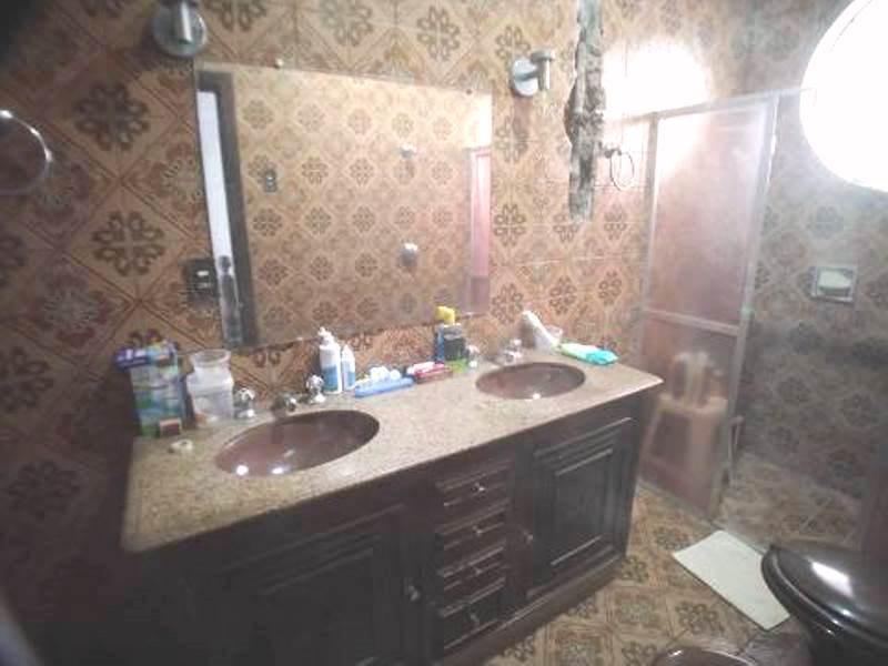 Casa, Gutierrez, 4 Quartos, 3 Vagas, 2 Suítes