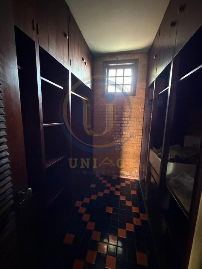 Casa, São Luiz (pampulha), 6 Quartos, 4 Vagas, 3 Suítes