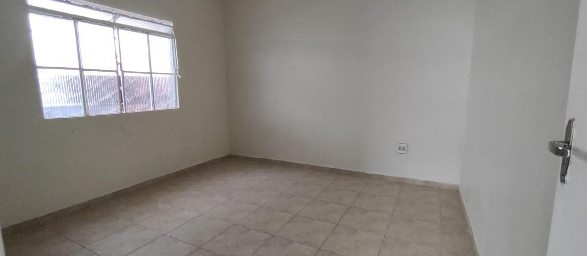 Casa, Palmeiras, 6 Quartos, 5 Vagas, 1 Suíte