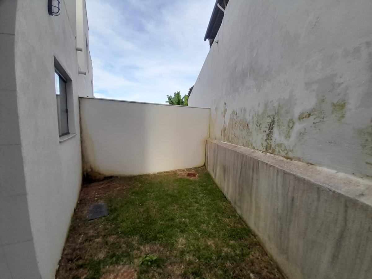 Casa, Floramar, 3 Quartos, 2 Vagas, 1 Suíte