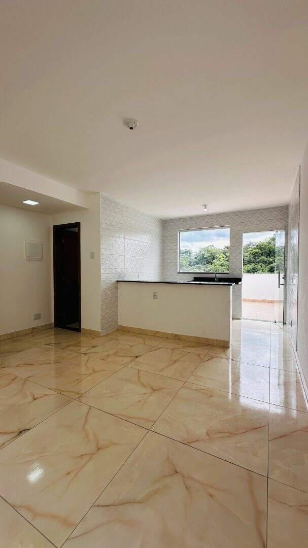 Casa, Novo Centro, 2 Quartos, 1 Vaga