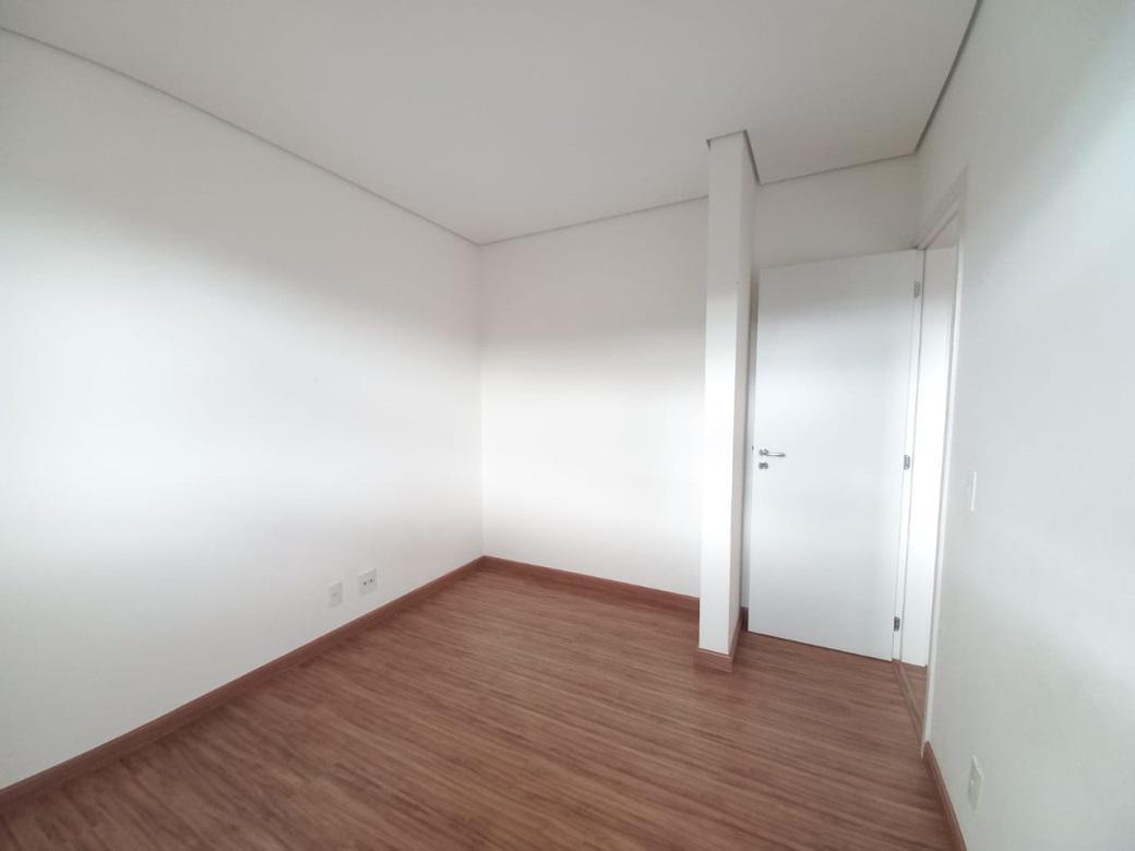 Apartamento, Luxemburgo, 2 Quartos, 1 Suíte