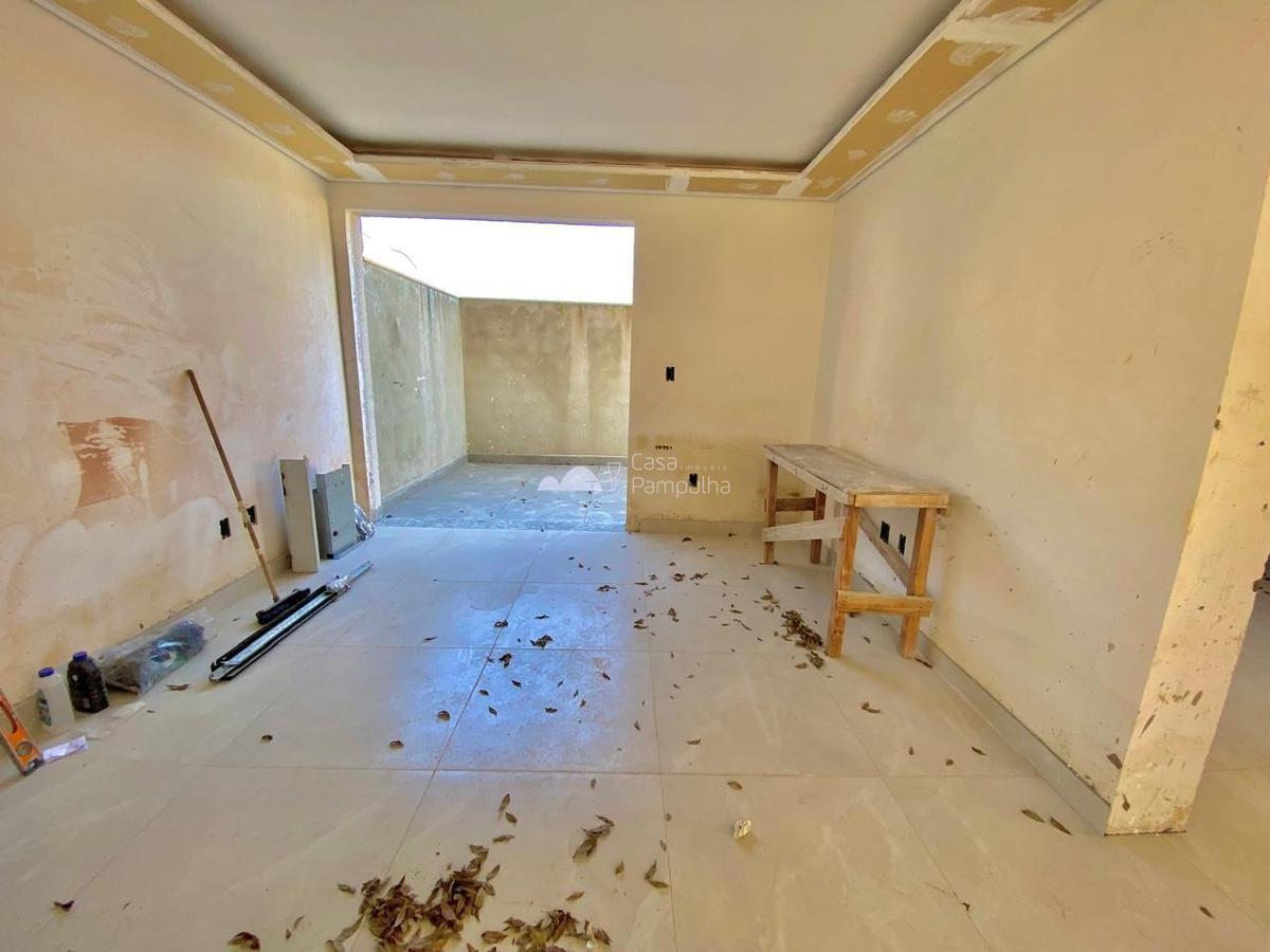 Apartamento, Candelária, 2 Quartos, 1 Vaga