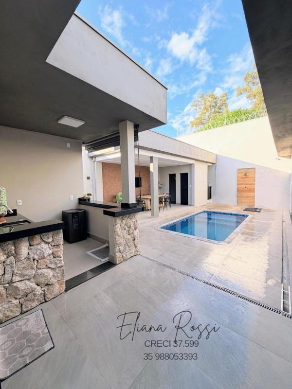 Casa, Campos Elíseos, 3 Quartos, 4 Vagas, 1 Suíte