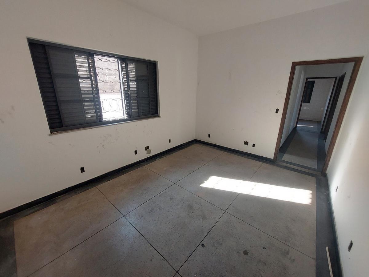 Casa Comercial, Padre Eustáquio, 10 Quartos, 10 Vagas, 1 Suíte