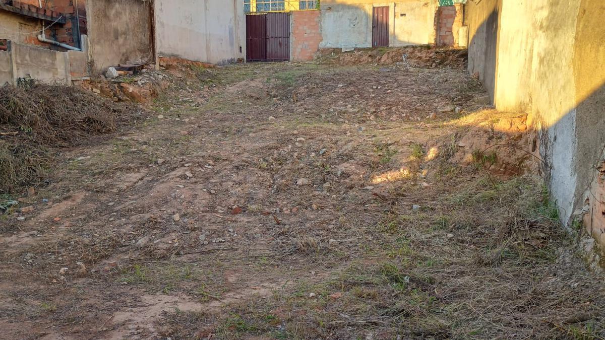Lote, Santa Cruz, 0 Quarto, 0 Vaga