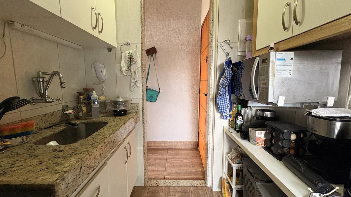 Apartamento, Estoril, 2 Quartos, 1 Vaga, 1 Suíte