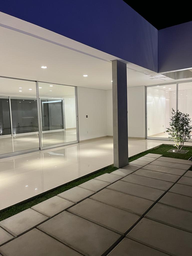 Casa em Condomínio, Vale Verde, 4 Quartos, 3 Vagas, 4 Suítes