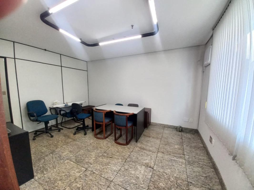 Sala, Lourdes, 0 Quarto, 1 Vaga