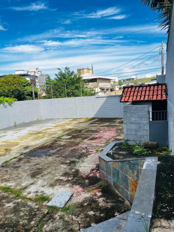 Casa, Jardim Riacho das Pedras, 2 Quartos, 10 Vagas