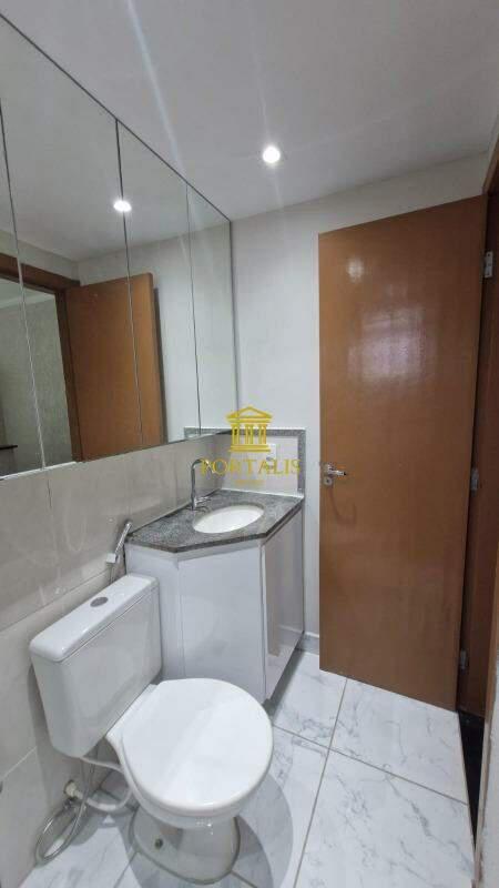 Casa, Cabral, 3 Quartos, 2 Vagas, 1 Suíte