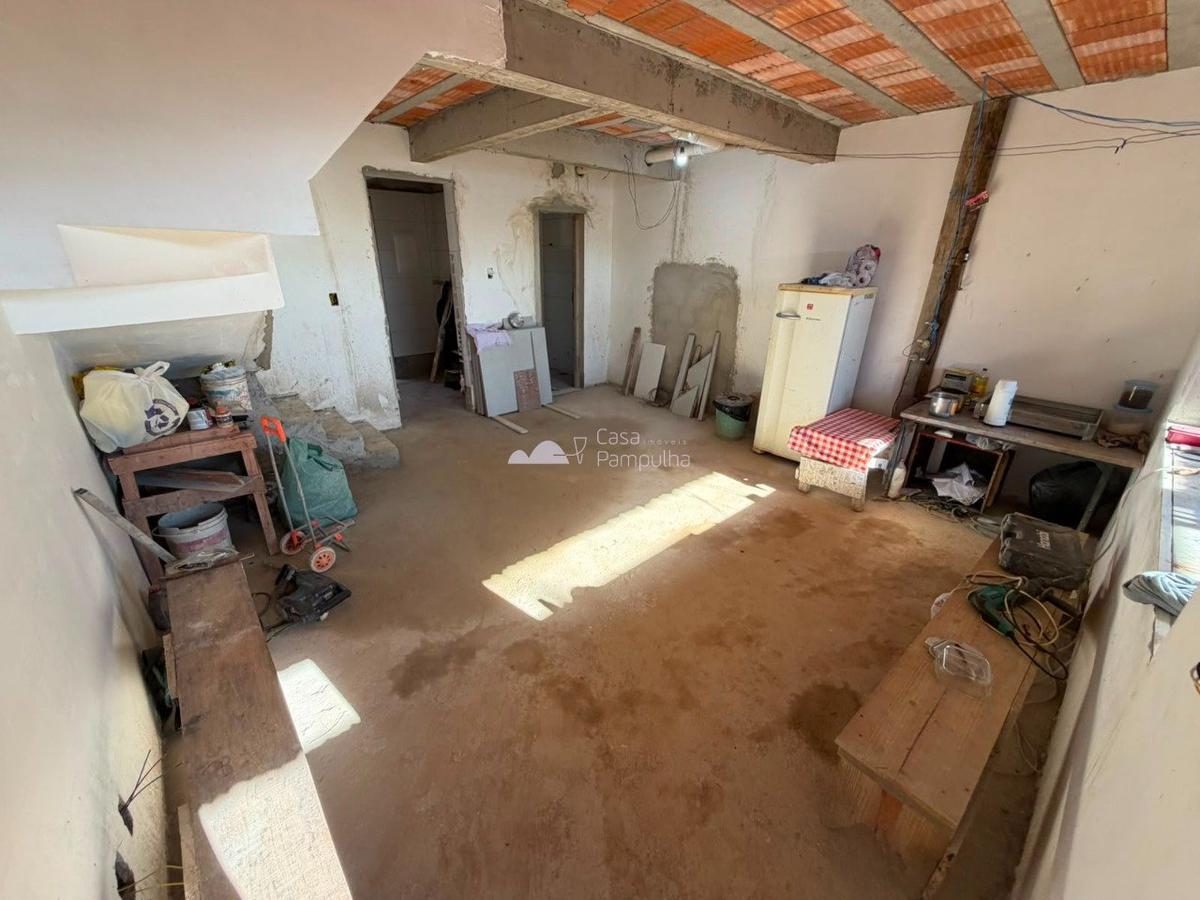 Casa, Itapoã, 3 Quartos, 2 Vagas, 1 Suíte
