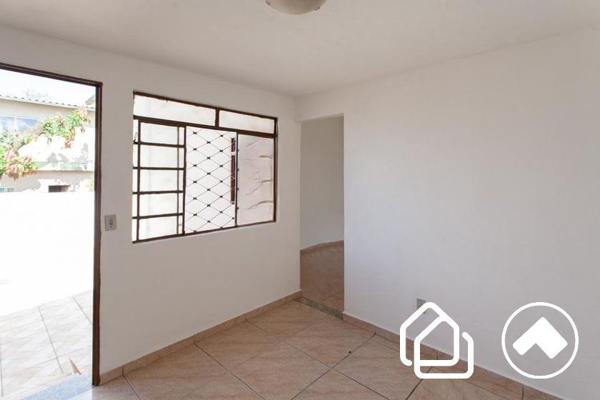 Casa, Glória, 2 Quartos, 1 Vaga