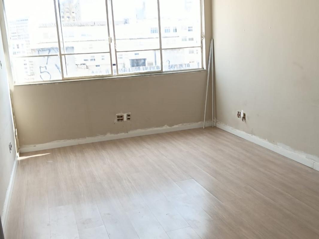 Sala, Centro, 0 Quarto, 0 Vaga