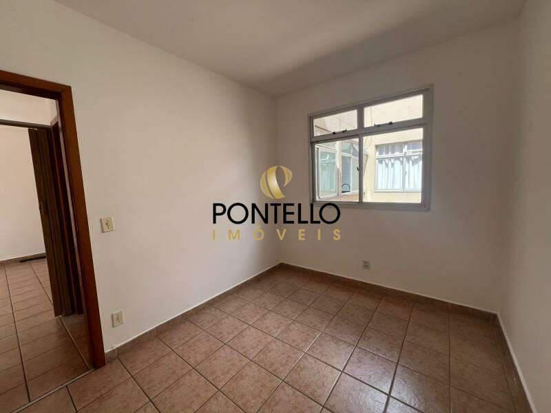Apartamento, Fernão Dias, 2 Quartos, 2 Vagas