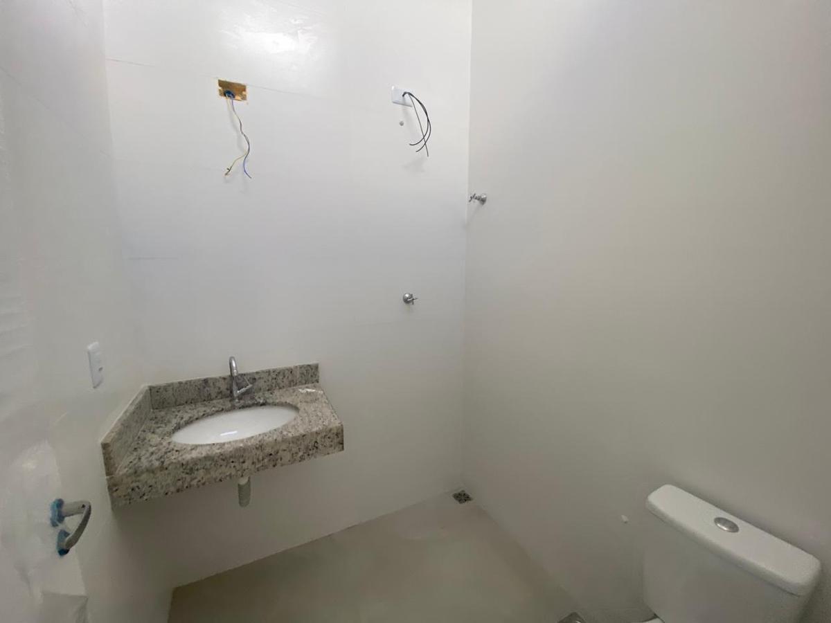 Casa, Floramar, 2 Quartos, 1 Vaga, 1 Suíte