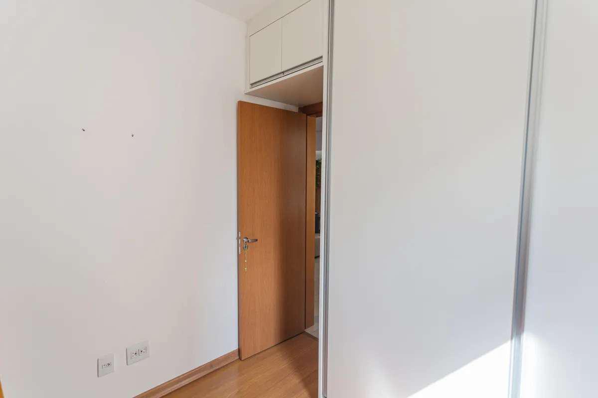 Apartamento, Serra, 2 Quartos, 2 Vagas, 1 Suíte