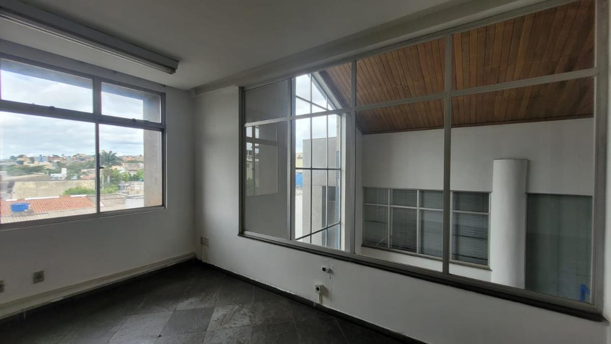 Prédio, São Francisco, 0 Quarto, 0 Vaga