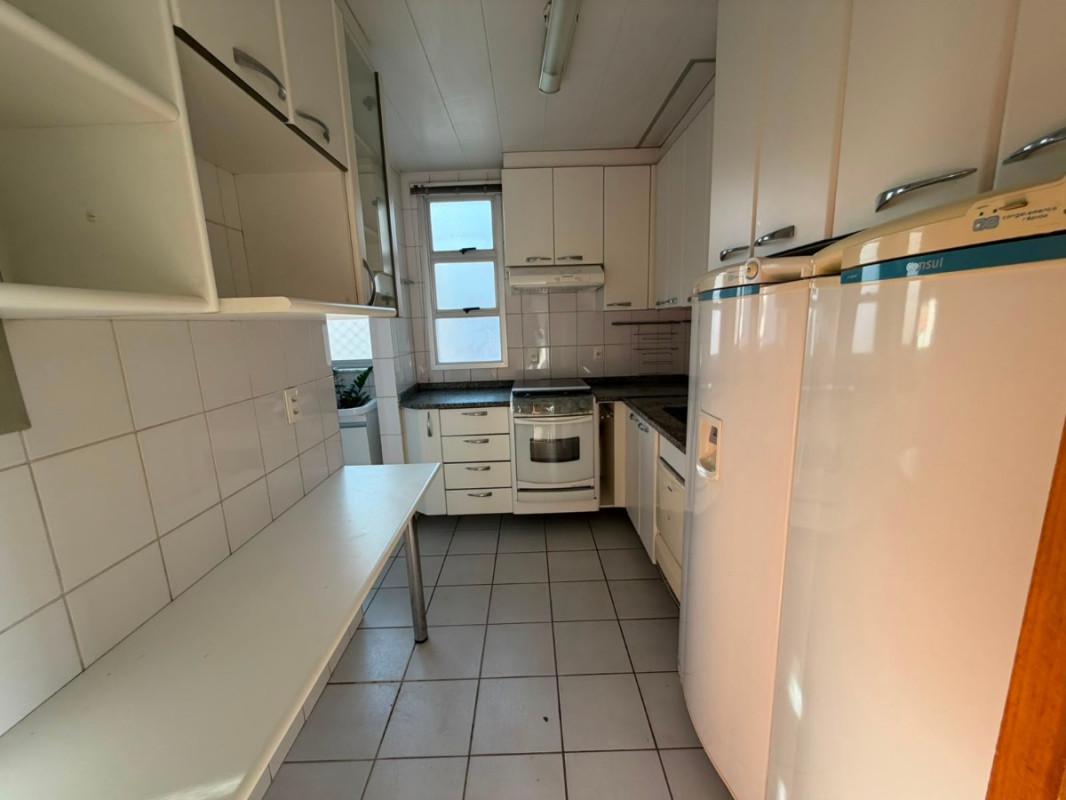 Apartamento, Estoril, 3 Quartos, 1 Vaga, 1 Suíte