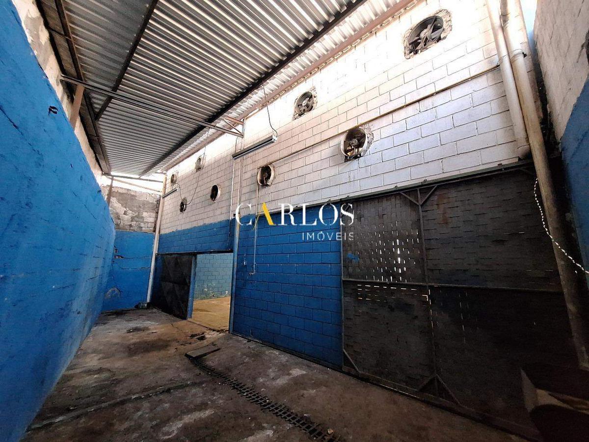 Galpão, Vila Paris, 4 Vagas