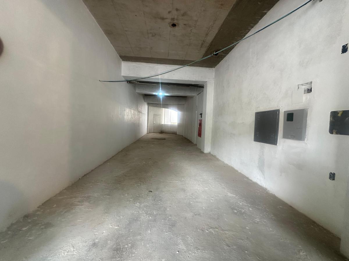 Andar, Funcionários, 4 Quartos, 0 Vaga