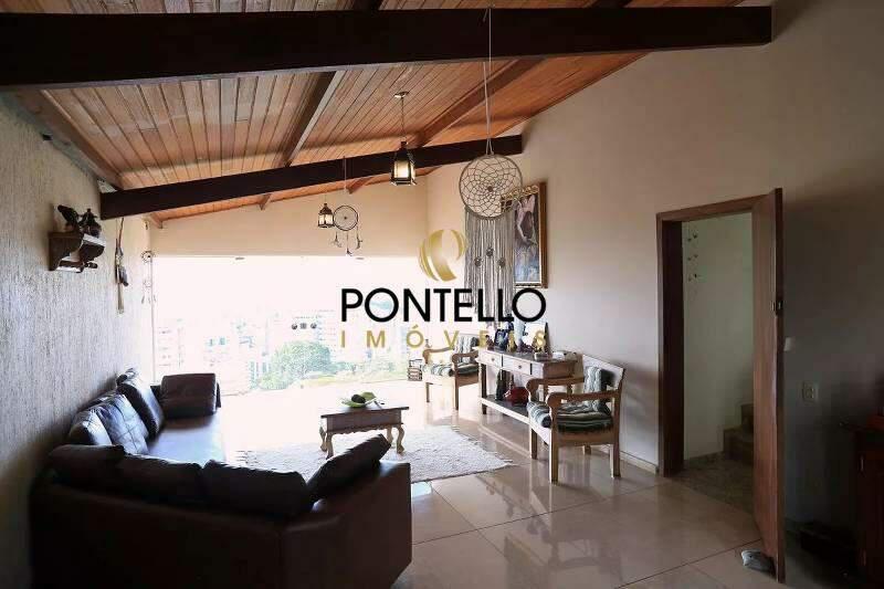 Casa, Mangabeiras, 4 Quartos, 4 Vagas, 1 Suíte