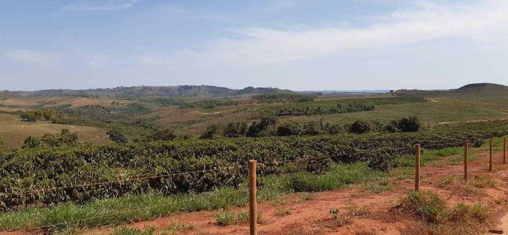 Fazenda, Zona Rural, 2 Quartos, 0 Vaga