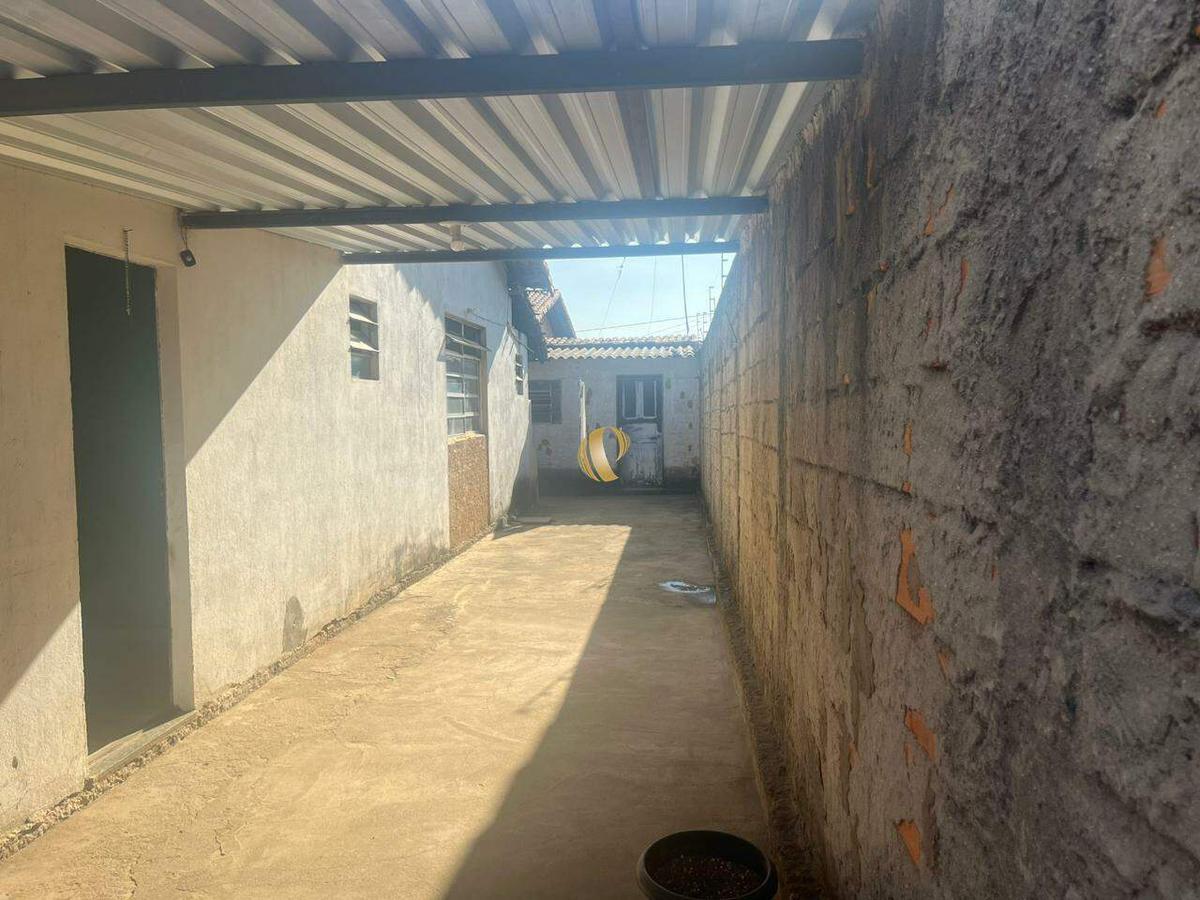 Casa, CDI, 3 Quartos, 2 Vagas