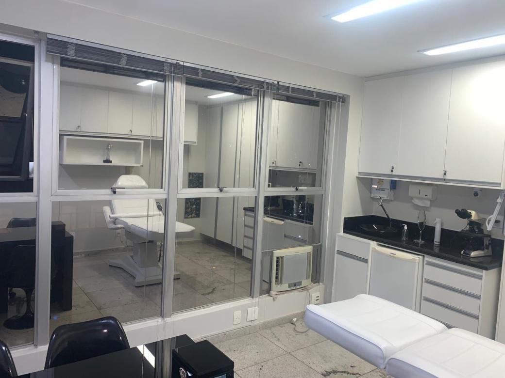 Sala, Funcionários, 0 Quarto, 1 Vaga