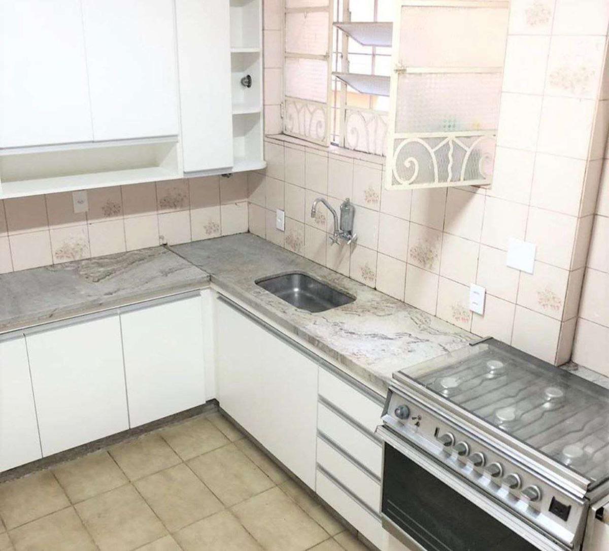 Casa, Lourdes, 5 Quartos, 2 Vagas, 1 Suíte