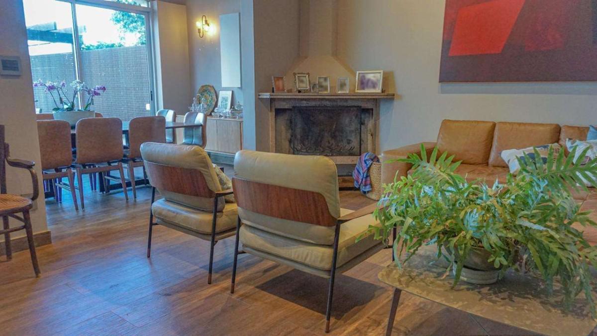 Casa, Alphaville - Lagoa dos Ingleses, 4 Quartos, 3 Vagas, 4 Suítes