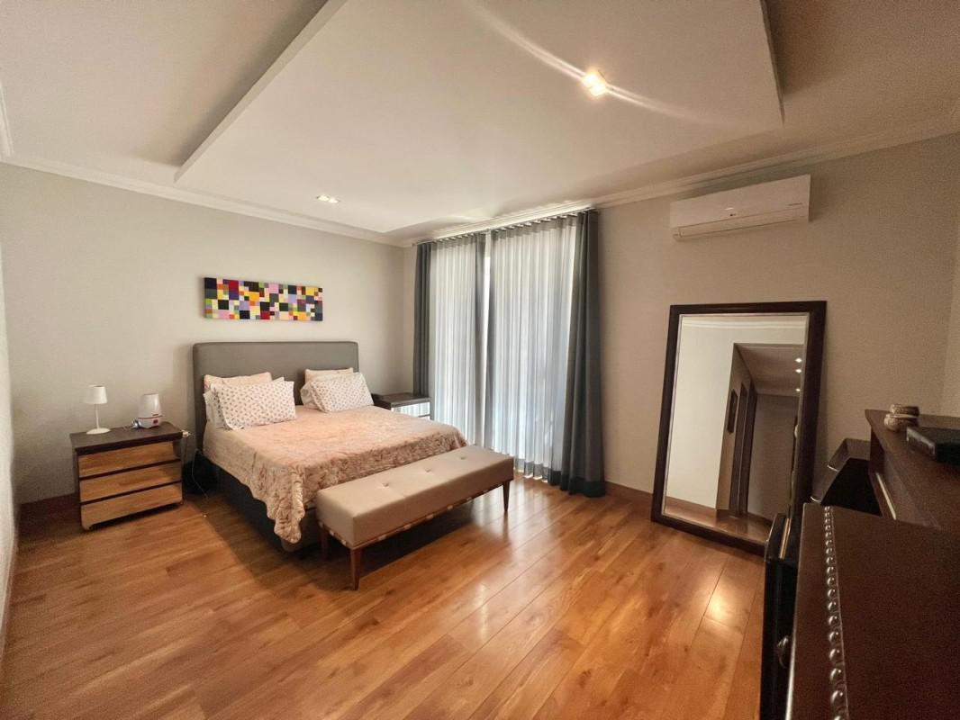 Casa, Castelo, 4 Quartos, 4 Vagas, 1 Suíte