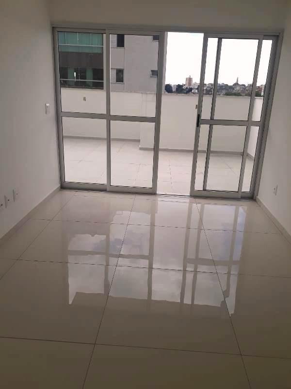 Cobertura, Prado, 2 Quartos, 2 Vagas, 1 Suíte