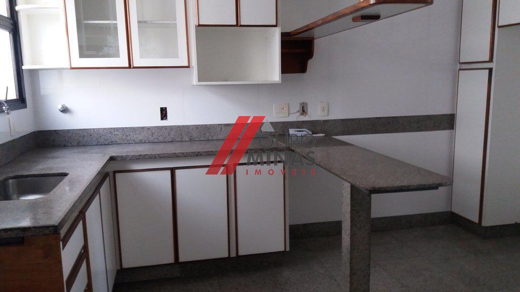 Apartamento, Serra, 4 Quartos, 2 Vagas, 1 Suíte