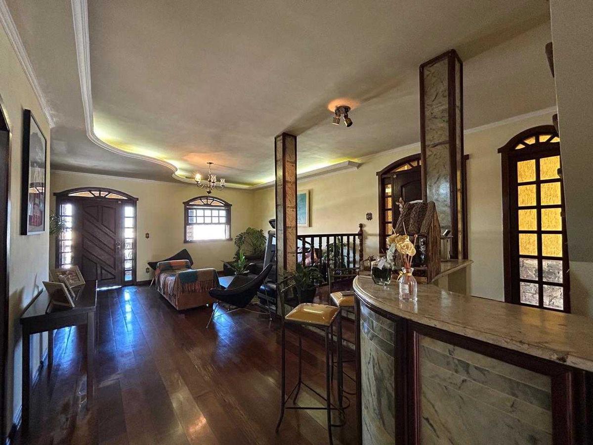 Casa, Canaã, 3 Quartos, 4 Vagas, 1 Suíte