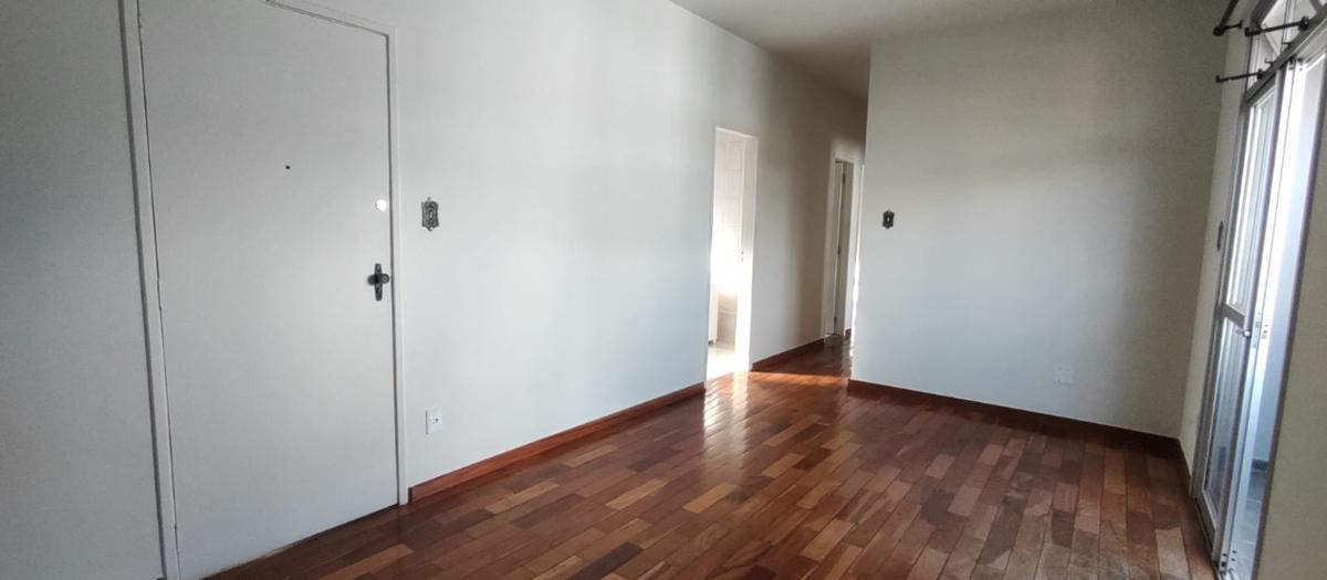 Apartamento, Estoril, 3 Quartos, 1 Vaga