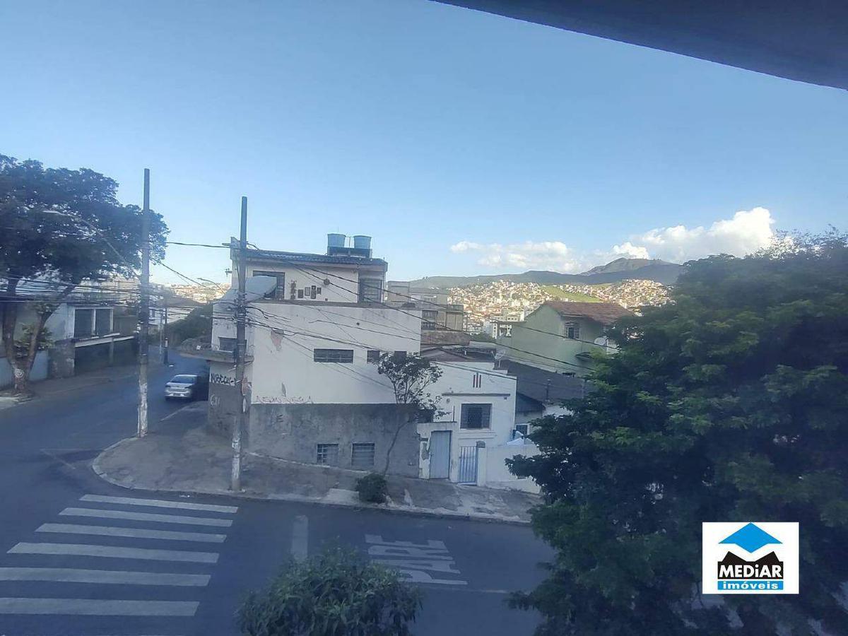 Prédio, Santa Teresa, 1 Quarto, 3 Vagas