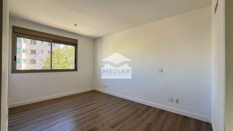 Apartamento, Cruzeiro, 4 Quartos, 3 Vagas, 2 Suítes