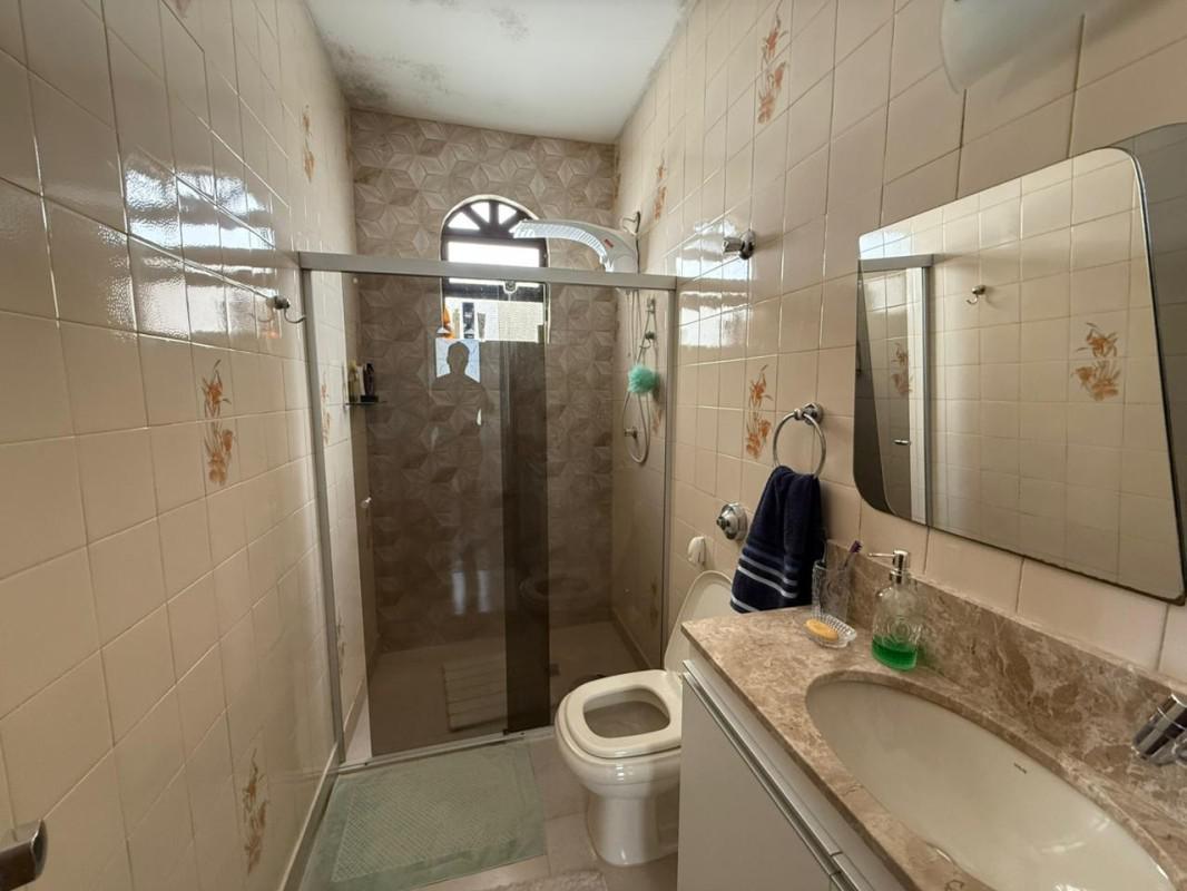 Casa, Santa Mônica, 6 Quartos, 3 Vagas, 1 Suíte