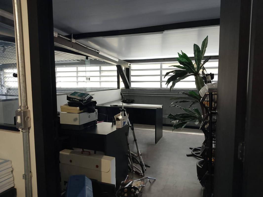 Sala, Cidade Nova, 0 Quarto, 10 Vagas