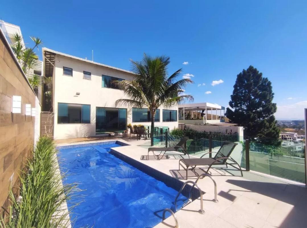 Casa, Buritis, 4 Quartos, 3 Vagas, 2 Suítes